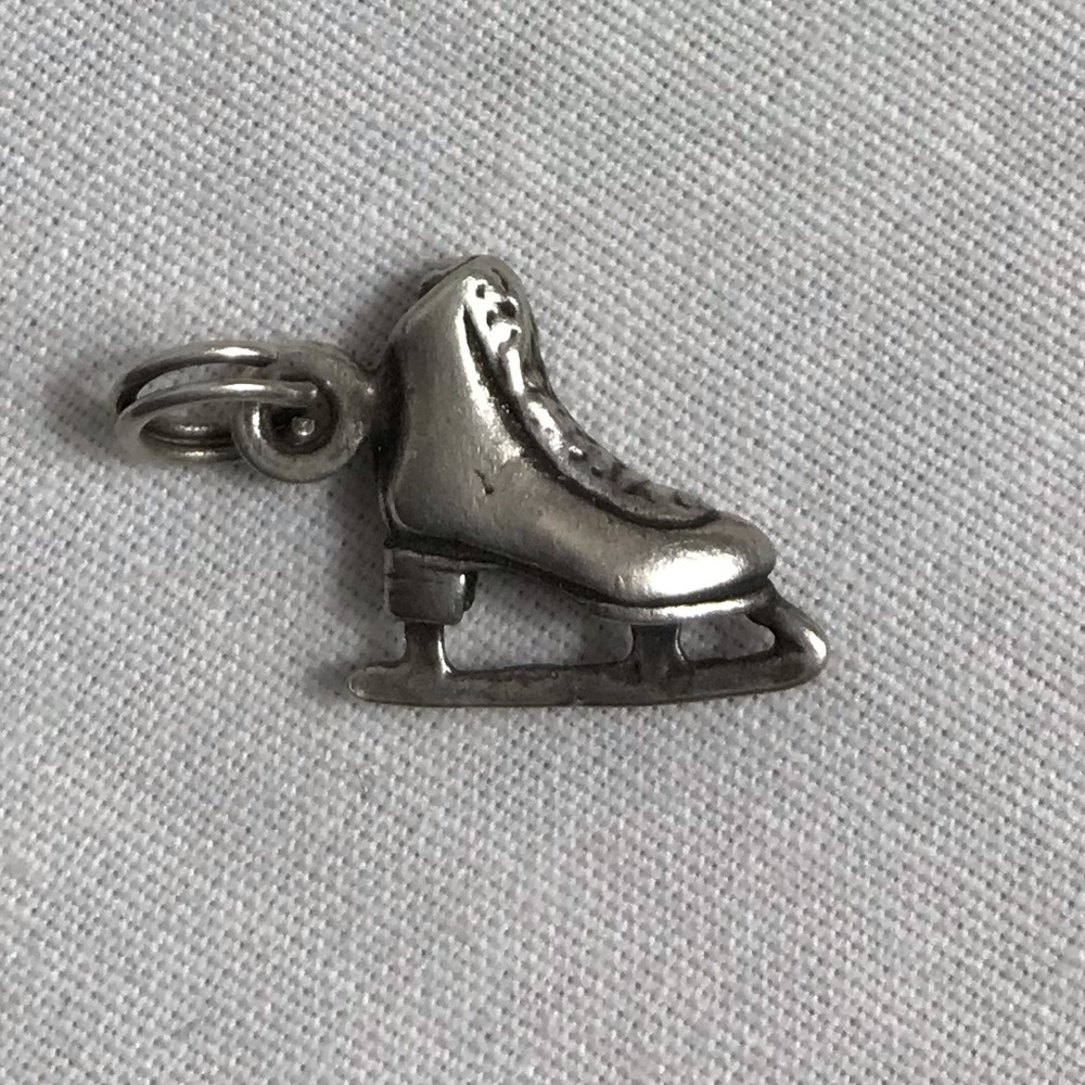 Vintage sterling silver ice skate‎ charm